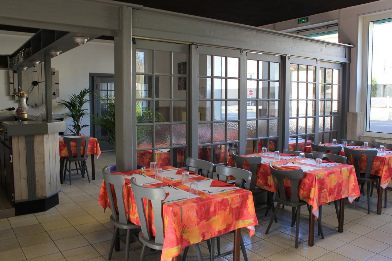 Hotel L Etoile D'Argent Varangéville Esterno foto