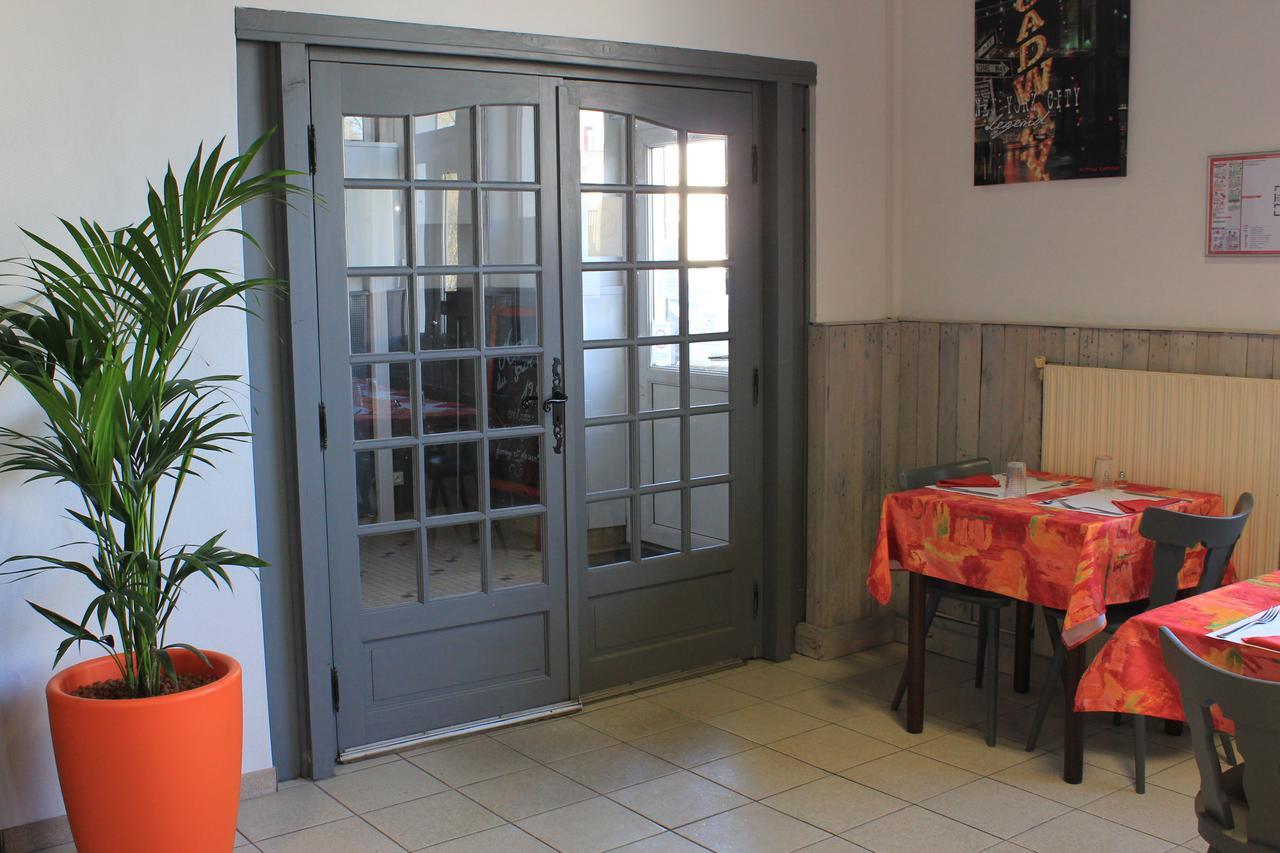 Hotel L Etoile D'Argent Varangéville Esterno foto
